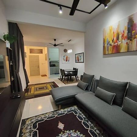 F&H Homestay,Ipoh Exterior photo
